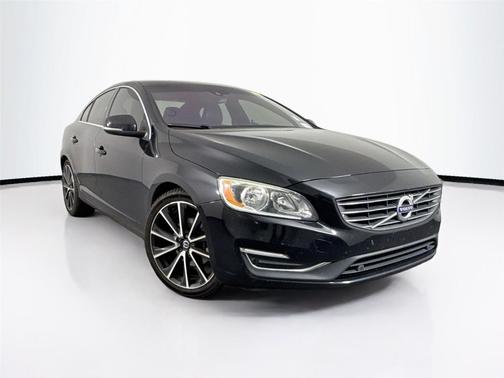 2016 Volvo S60 T5 Drive-E Premier