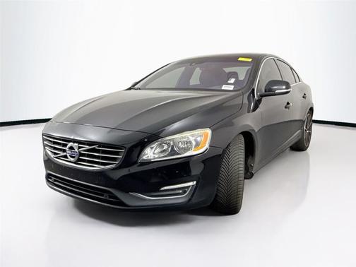 2016 Volvo S60 T5 Drive-E Premier