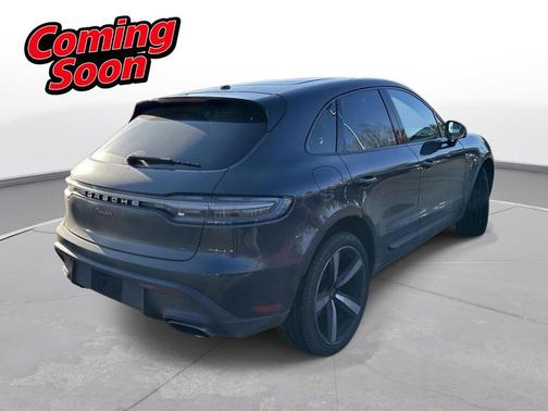 2023 Porsche Macan T