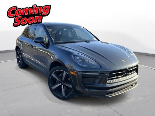 2023 Porsche Macan T