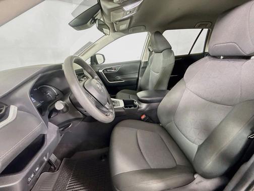 Silver Sky Metallic 2025 Toyota RAV4 Hybrid XLE