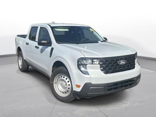 Space White Metallic 2025 Ford Maverick XL