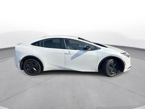 Wind Chill Pearl 2025 Toyota Prius LE