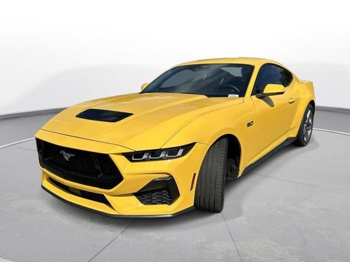 Yellow Splash Metallic Tri-coat 2024 Ford Mustang GT Premium
