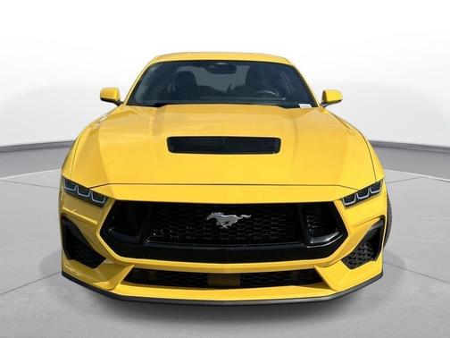Yellow Splash Metallic Tri-coat 2024 Ford Mustang GT Premium