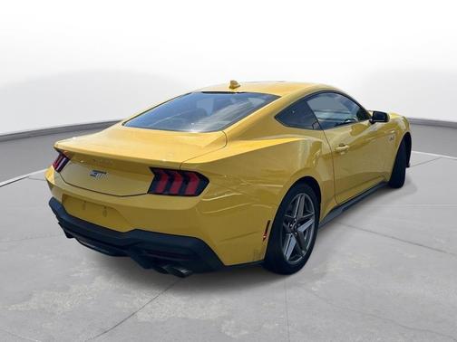 Yellow Splash Metallic Tri-coat 2024 Ford Mustang GT Premium