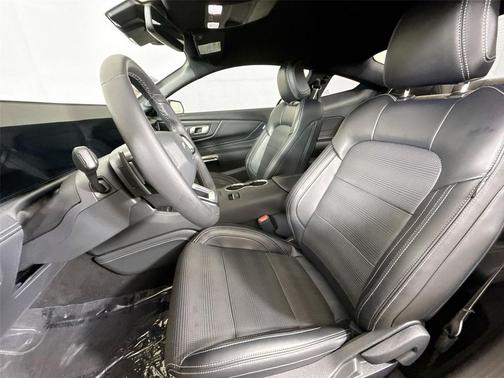 Yellow Splash Metallic Tri-coat 2024 Ford Mustang GT Premium