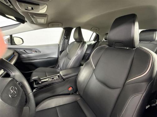 Cutting Edge 2025 Toyota Prius XLE