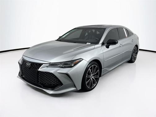 Celestial Silver Metallic 2022 Toyota Avalon Touring