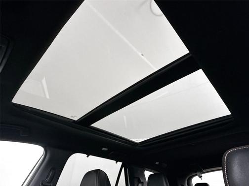 Platinum White Pearl 2025 Honda Pilot TrailSport