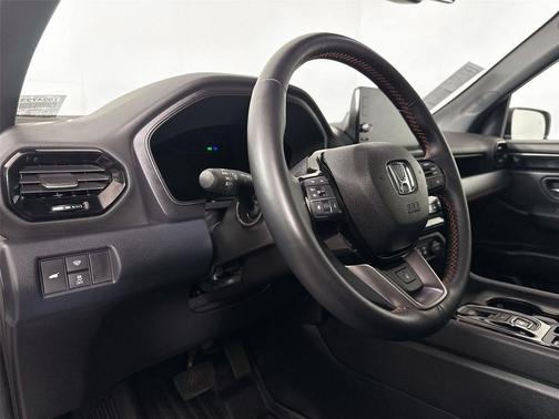 Platinum White Pearl 2025 Honda Pilot TrailSport