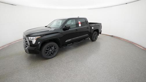 2025 Toyota Tundra Hybrid Platinum