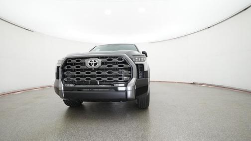 2025 Toyota Tundra Hybrid Platinum