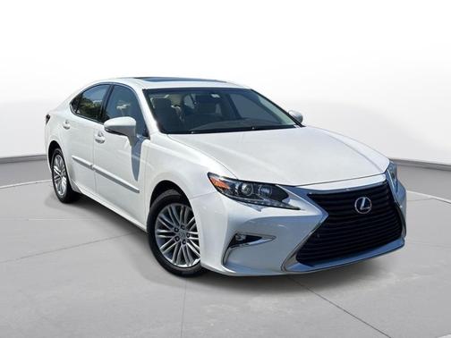 Eminent White Pearl 2016 Lexus ES 350 Base