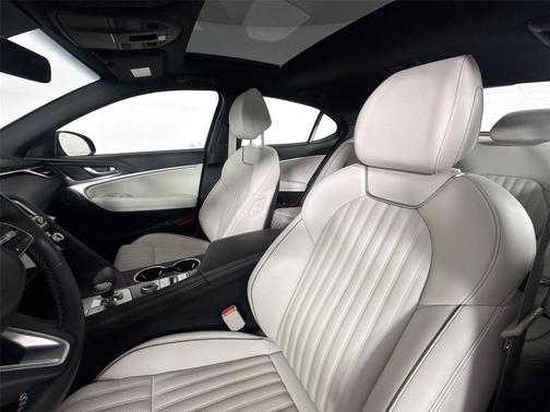 2025 Genesis G70 3.3T AWD Sport Advanced