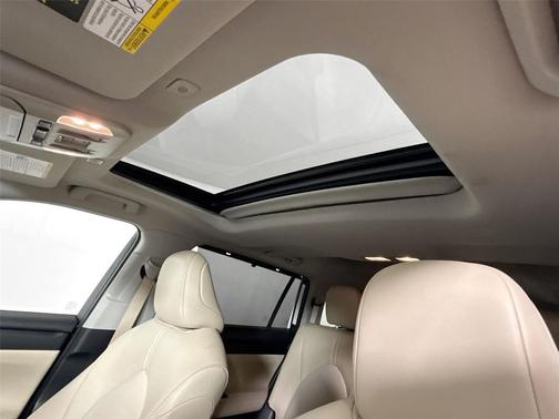 Wind Chill Pearl 2024 Toyota Highlander XLE