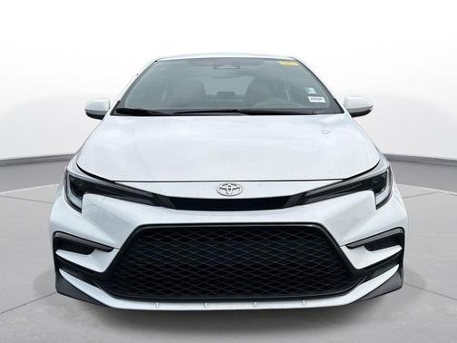Ice Cap 2024 Toyota Corolla XSE