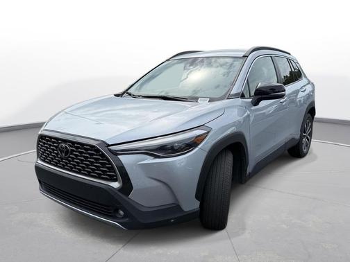 Sonic Silver 2025 Toyota Corolla Cross XLE