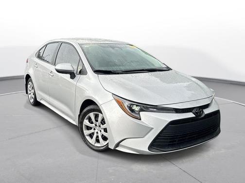 Classic Silver Metallic 2026 Toyota Corolla LE