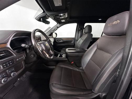 Black 2023 Chevrolet Suburban 4WD High Country