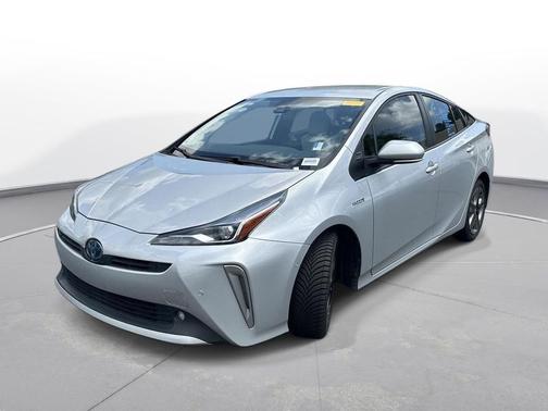 Classic Silver 2022 Toyota Prius Limited