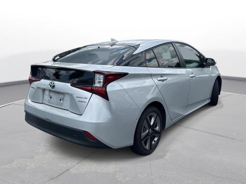 Classic Silver 2022 Toyota Prius Limited