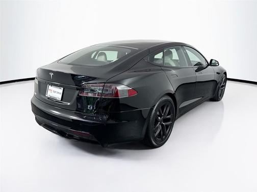 Solid Black 2022 Tesla Model S Dual Motor All-Wheel Drive
