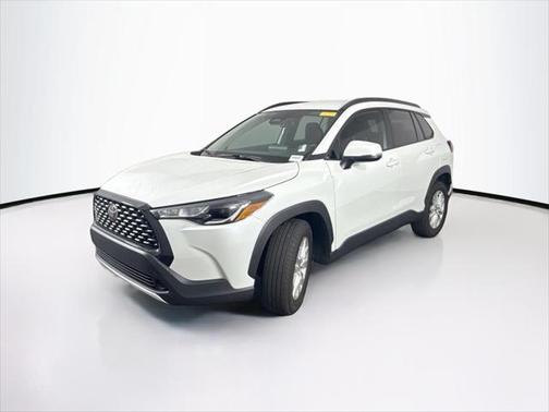 2023 Toyota Corolla Cross LE