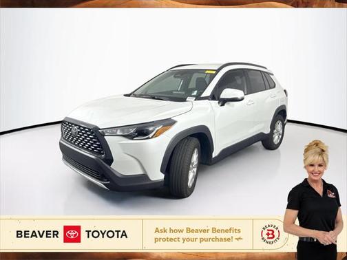 2023 Toyota Corolla Cross LE