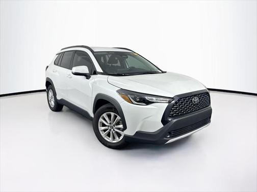 2023 Toyota Corolla Cross LE