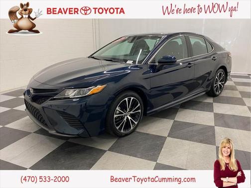 Galactic Aqua Mica 2019 Toyota Camry SE