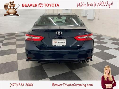 Galactic Aqua Mica 2019 Toyota Camry SE