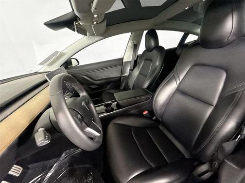 Solid Black 2019 Tesla Model 3 Performance