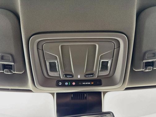 Summit White 2025 Chevrolet Silverado 3500 LT