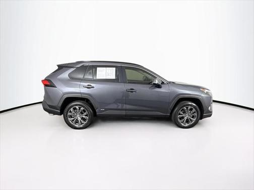 2025 Toyota RAV4 Hybrid XLE Premium