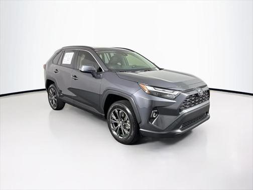 2025 Toyota RAV4 Hybrid XLE Premium