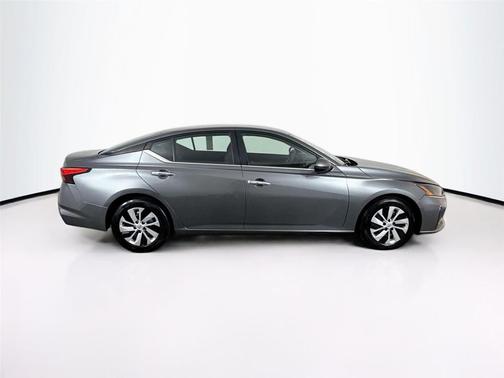 2023 Nissan Altima S FWD