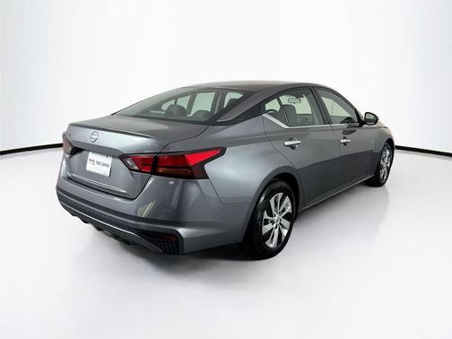 2023 Nissan Altima S FWD