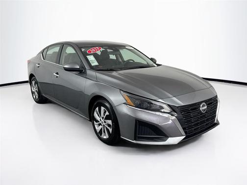 2023 Nissan Altima S FWD
