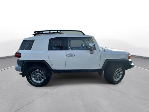 Iceberg 2012 Toyota FJ Cruiser Base