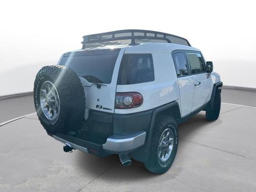 Iceberg 2012 Toyota FJ Cruiser Base