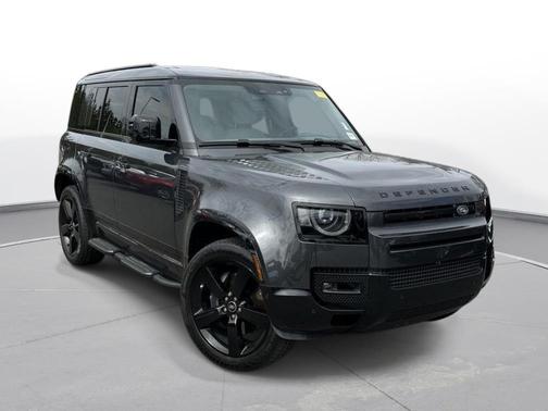 2025 Land Rover Defender 110 P400 X-Dynamic SE