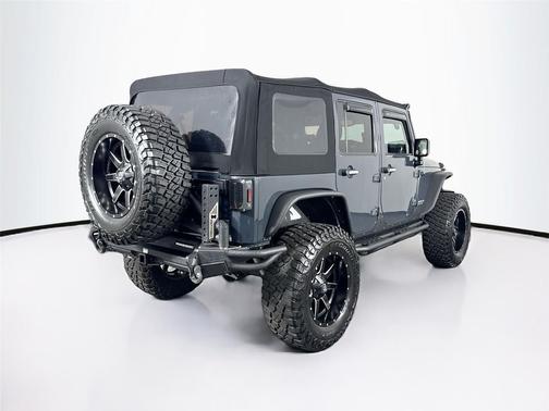 Rhino Clearcoat 2017 Jeep Wrangler Unlimited Rubicon