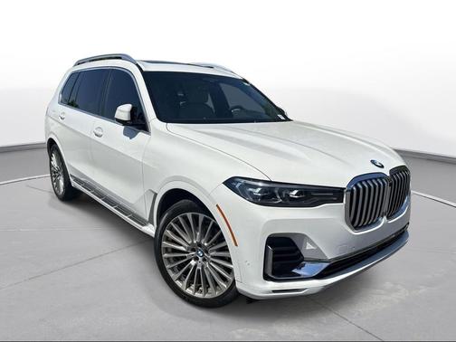 Alpine White 2021 BMW X7 xDrive40i