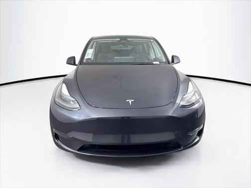 2024 Tesla Model Y RWD