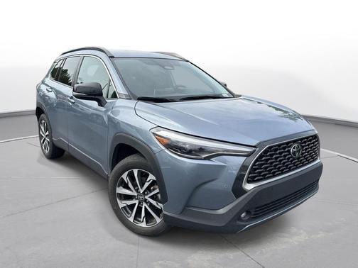 Celestite 2025 Toyota Corolla Cross XLE