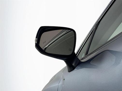 Celestite 2025 Toyota Corolla Cross XLE