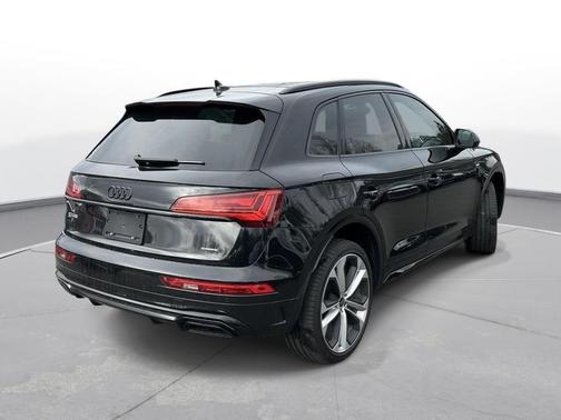 2025 Audi Q5 45 S line Premium Plus