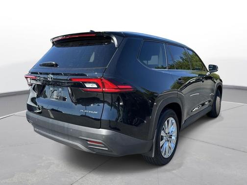 Midnight Black Metallic 2026 Toyota Grand Highlander Platinum