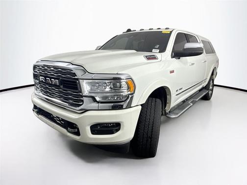 2019 RAM 2500 Limited Crew Cab 4x4 6'4' Box